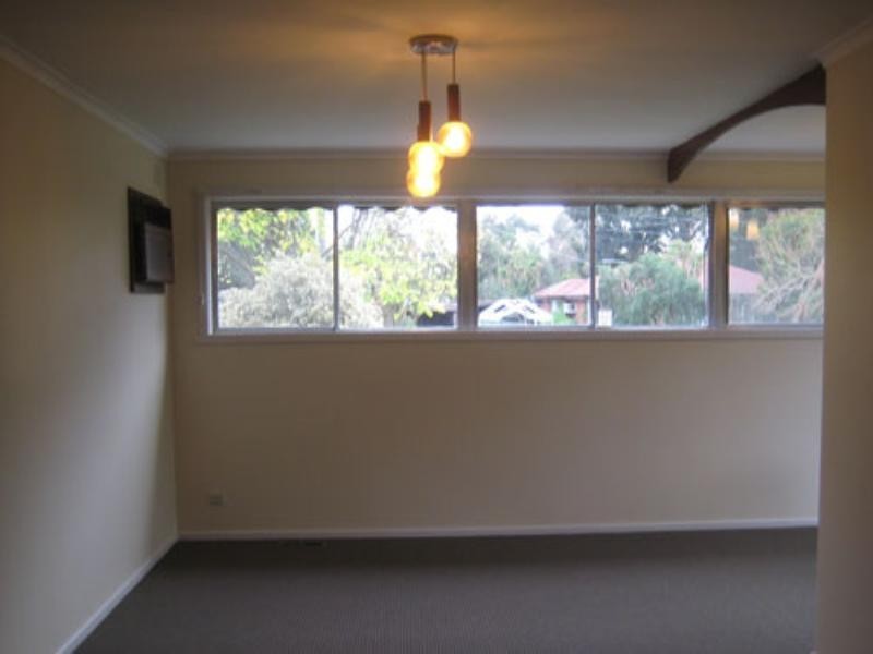 75 Mountain Gate Drive, Ferntree Gully VIC 3156