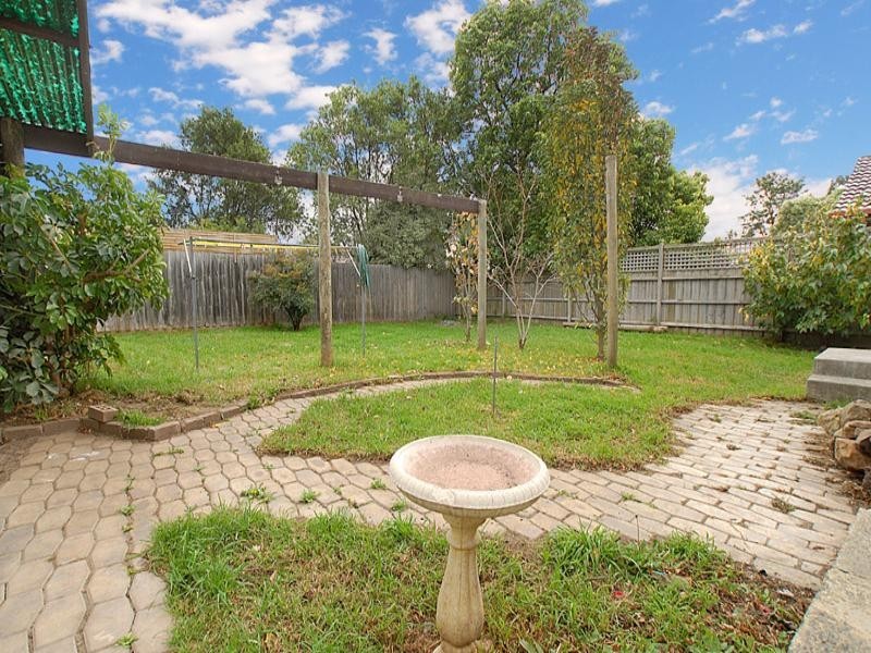 28 Greenaway Drive, Ferntree Gully VIC 3156