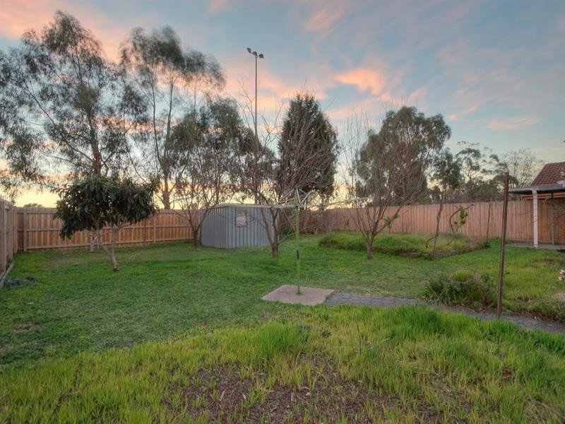 12 Spruce Drive, Rowville VIC 3178