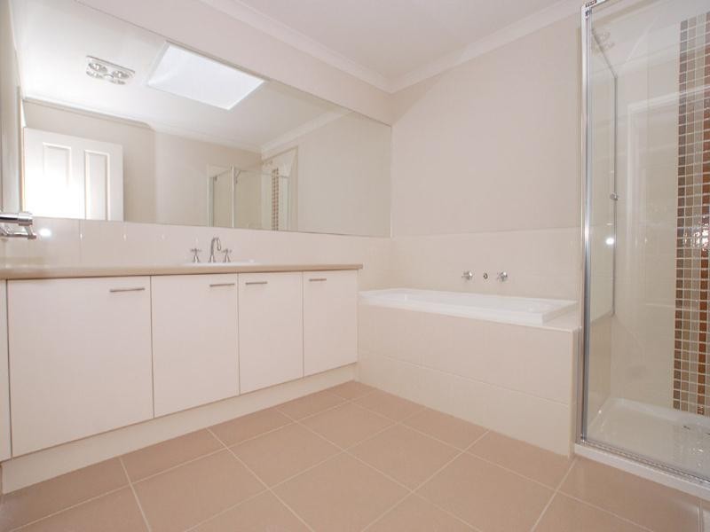3/4 Warnes Road, Mitcham VIC 3132