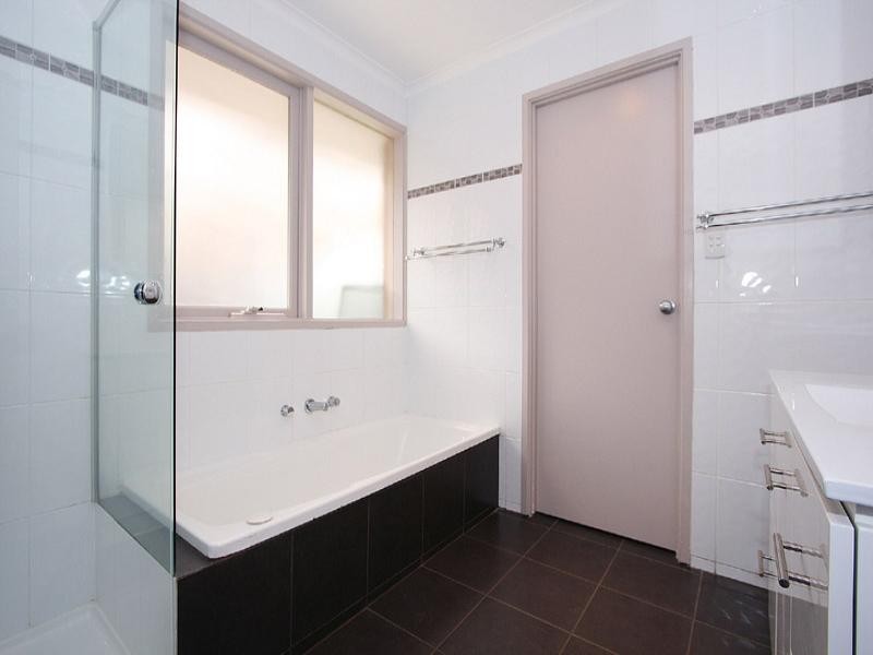 1716 Ferntree Gully Road, Ferntree Gully VIC 3156