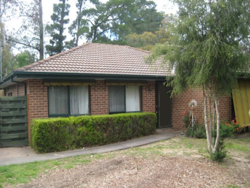 4 Redfern Court, Boronia VIC 3155