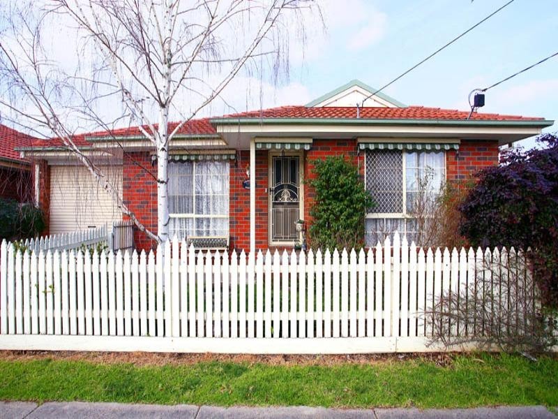 52 Austin Street, Ferntree Gully VIC 3156