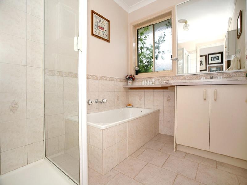 52 Austin Street, Ferntree Gully VIC 3156