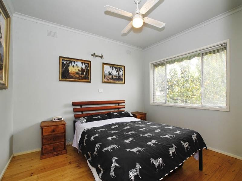 52 Francis Crescent, Ferntree Gully VIC 3156