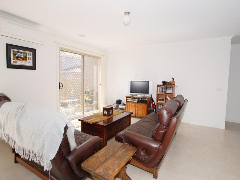 25 Central Road, Hampton Park VIC 3976