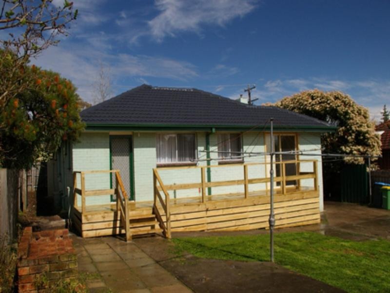 6 Darwin Road, Boronia VIC 3155