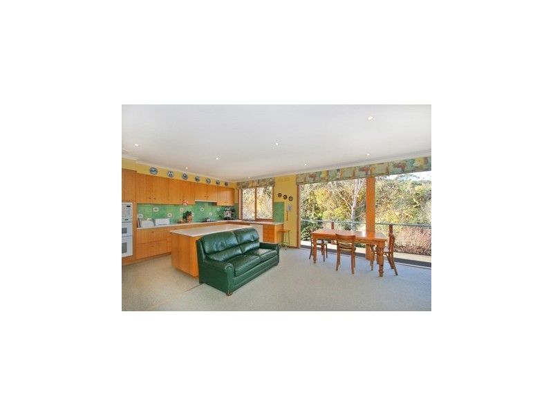 20 Dealbata Road, Upwey VIC 3158