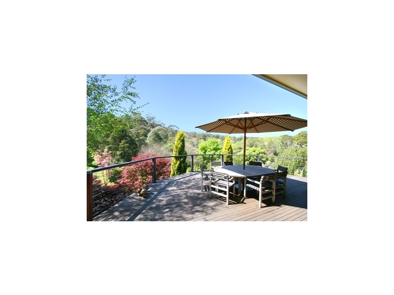 20 Dealbata Road, Upwey VIC 3158