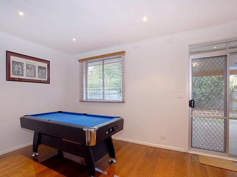 17 Cinerea Avenue, Ferntree Gully VIC 3156