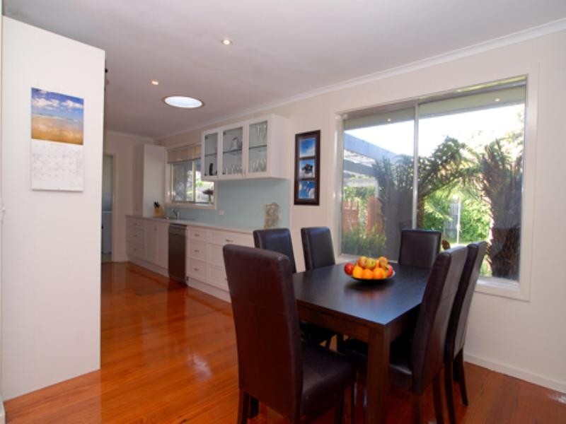 6 Tinarra Court, Kilsyth VIC 3137