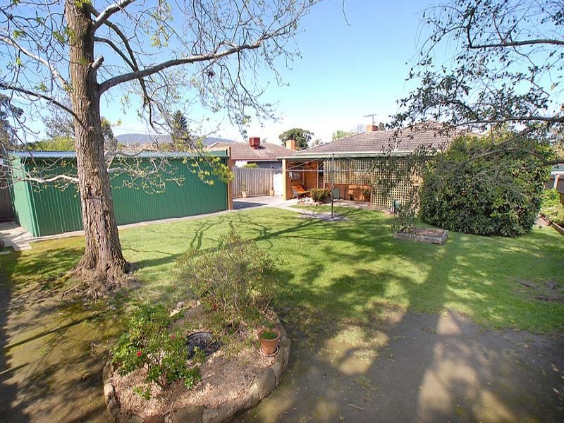 30 Elton Road, Ferntree Gully VIC 3156