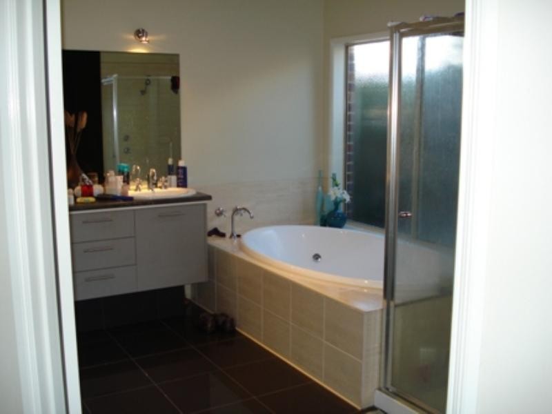 4 Ardenne Court, Narre Warren South VIC 3805