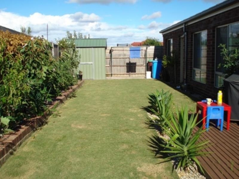 4 Ardenne Court, Narre Warren South VIC 3805