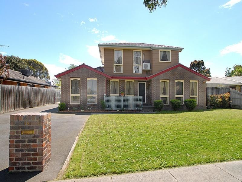 281 Windermere Drive, Ferntree Gully VIC 3156