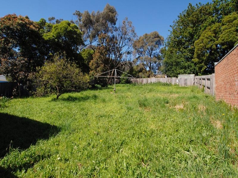 16 Dorset Road, Ferntree Gully VIC 3156