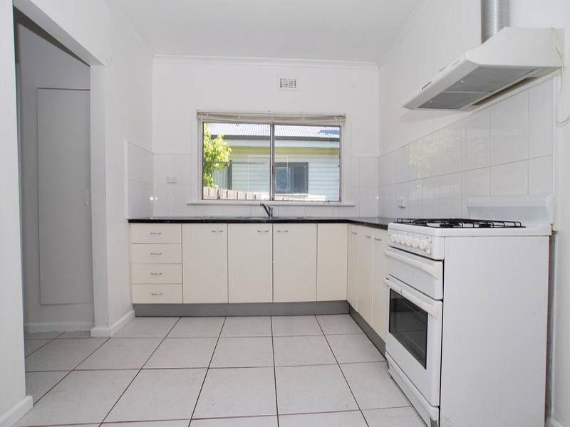 16 Dorset Road, Ferntree Gully VIC 3156