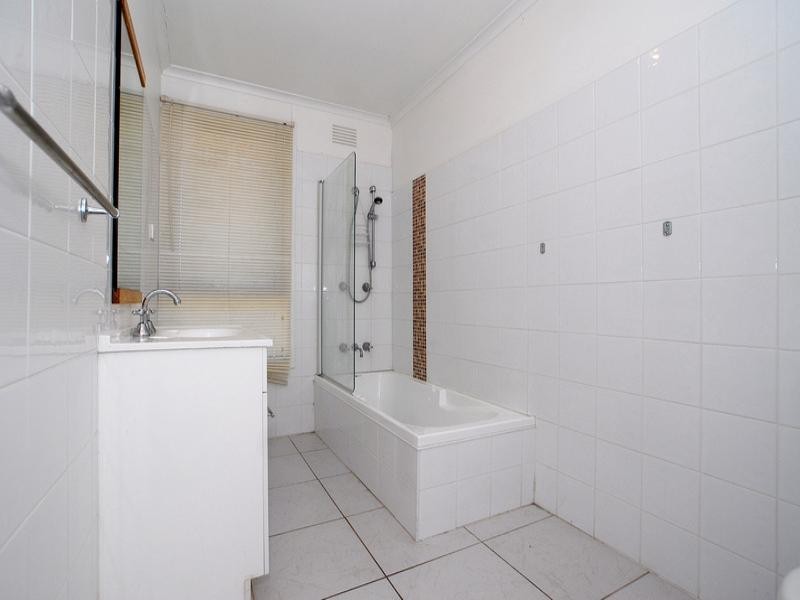 16 Dorset Road, Ferntree Gully VIC 3156