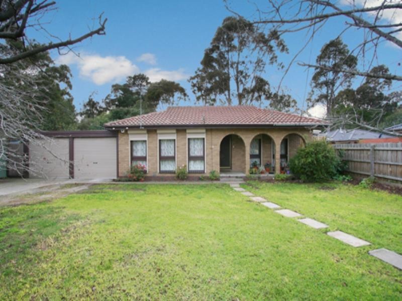 9 Glenfern Road, Ferntree Gully VIC 3156