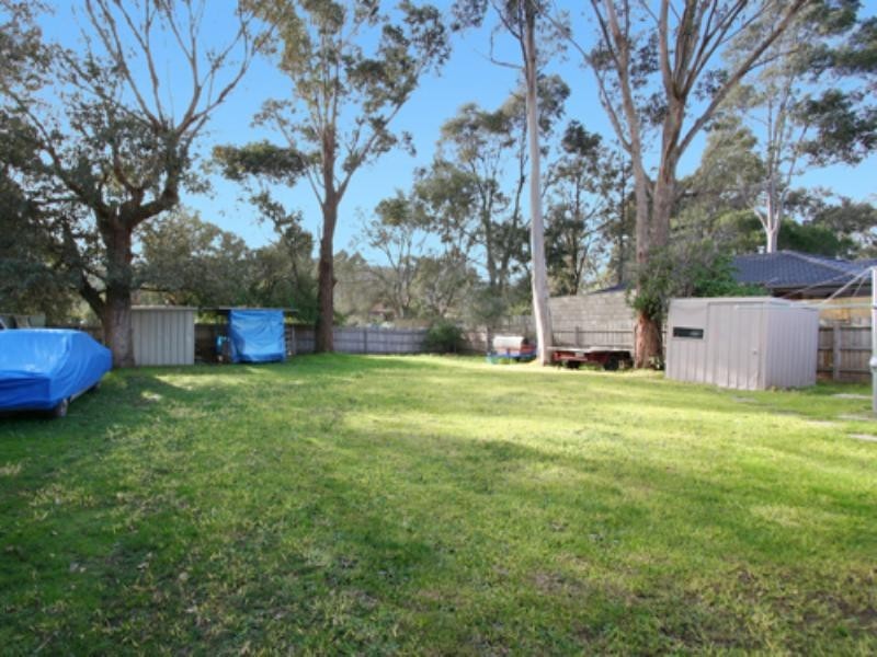 9 Glenfern Road, Ferntree Gully VIC 3156