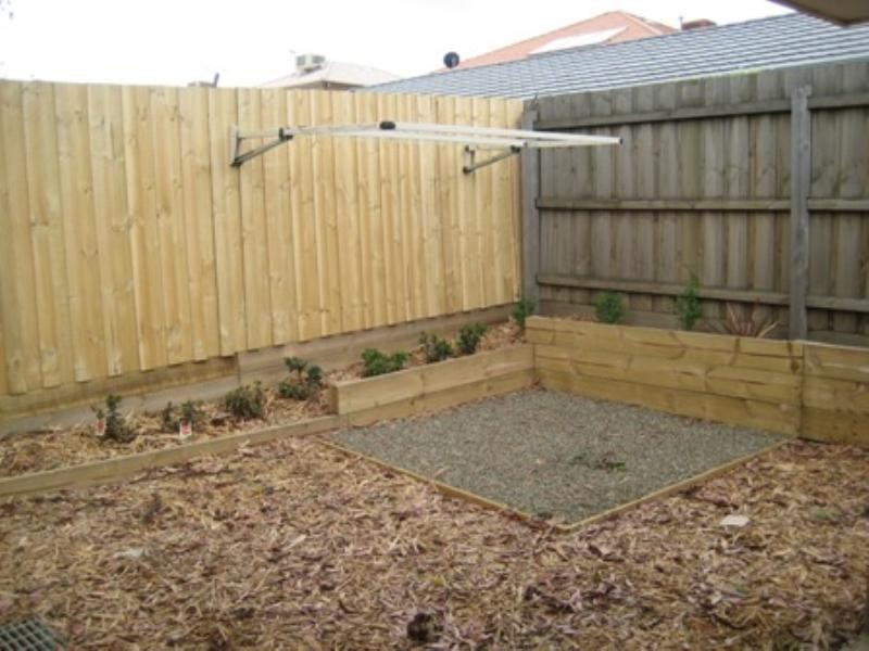 2/8 Harley Street, Knoxfield VIC 3180