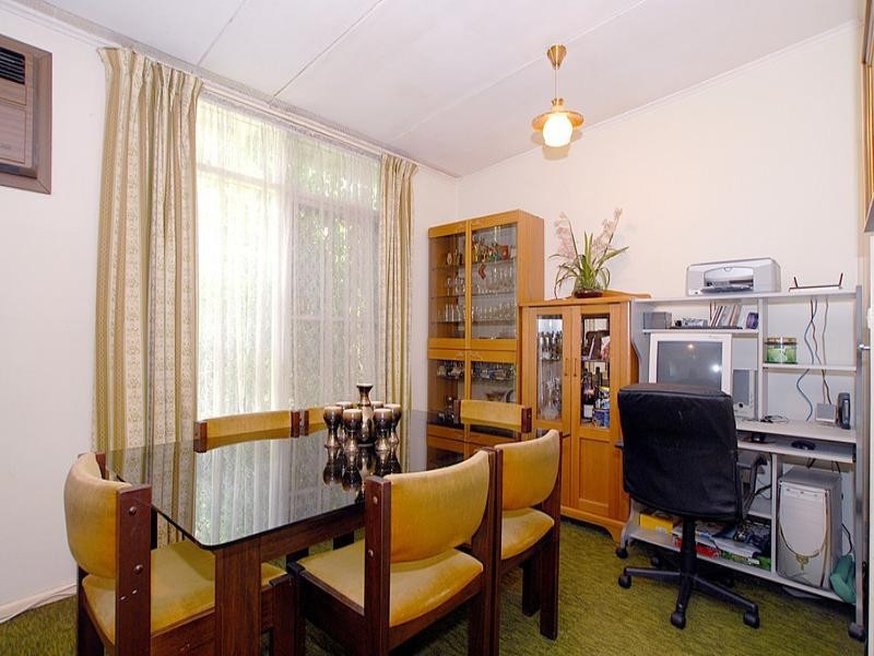 19 Loretto Avenue, Ferntree Gully VIC 3156