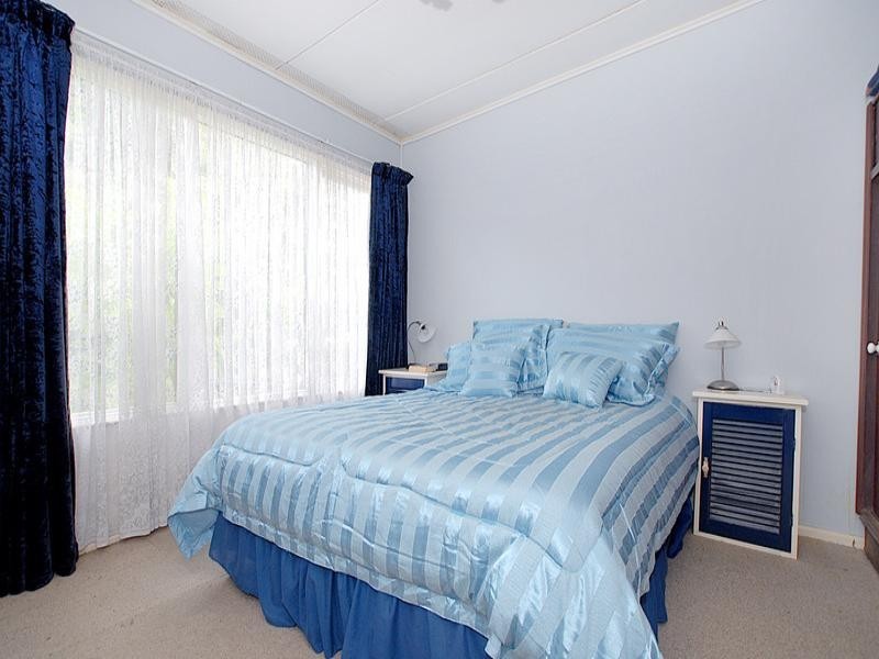 19 Loretto Avenue, Ferntree Gully VIC 3156