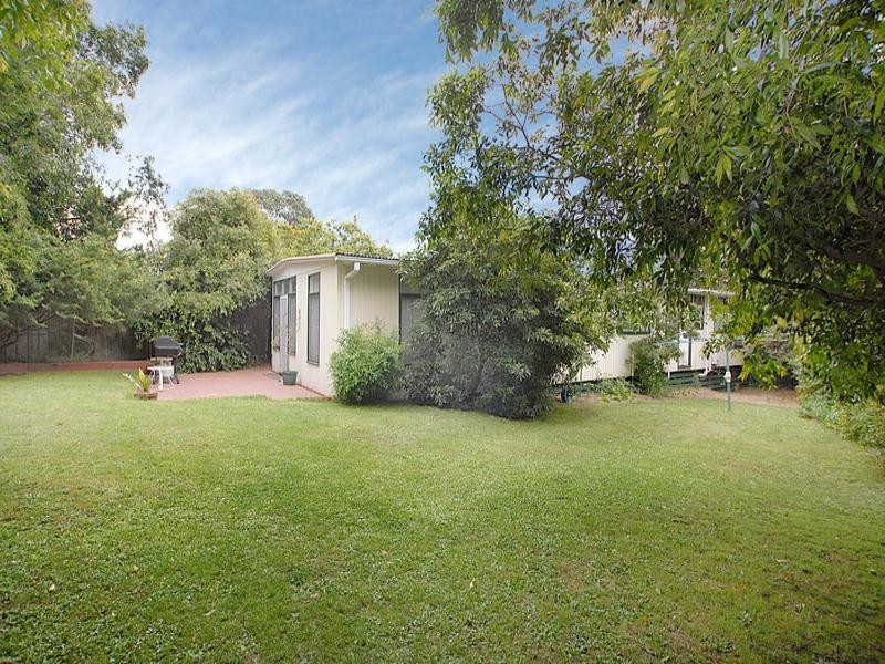 19 Loretto Avenue, Ferntree Gully VIC 3156