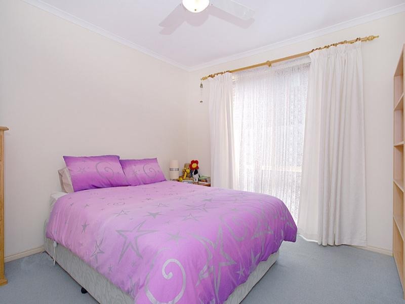 2/23 Stonehaven Avenue, Boronia VIC 3155