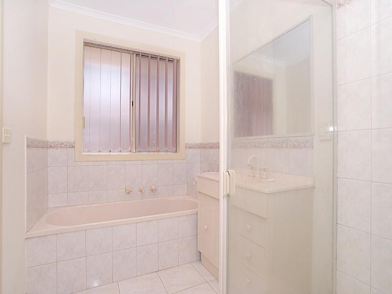 2/23 Stonehaven Avenue, Boronia VIC 3155