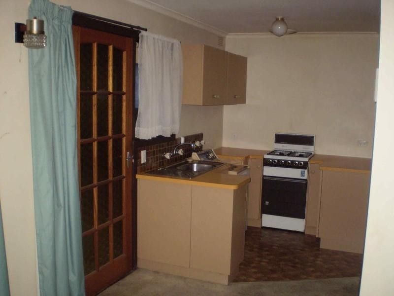 2/47 Dorrigo Court, The Basin VIC 3154