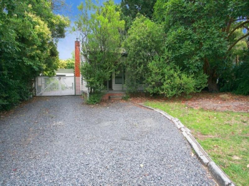 4 Owen Street, Boronia VIC 3155