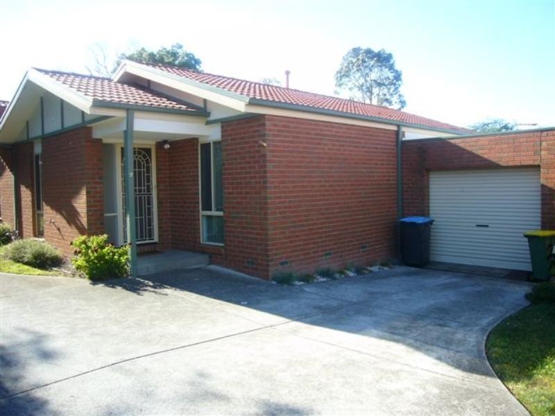 2/7 Simpson Road, Ferntree Gully VIC 3156