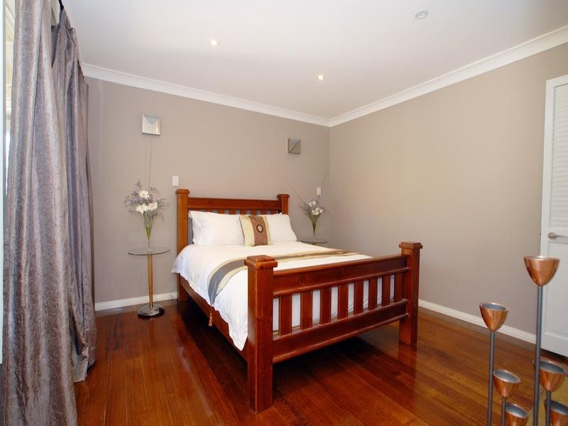 48 Johnson Drive, Ferntree Gully VIC 3156