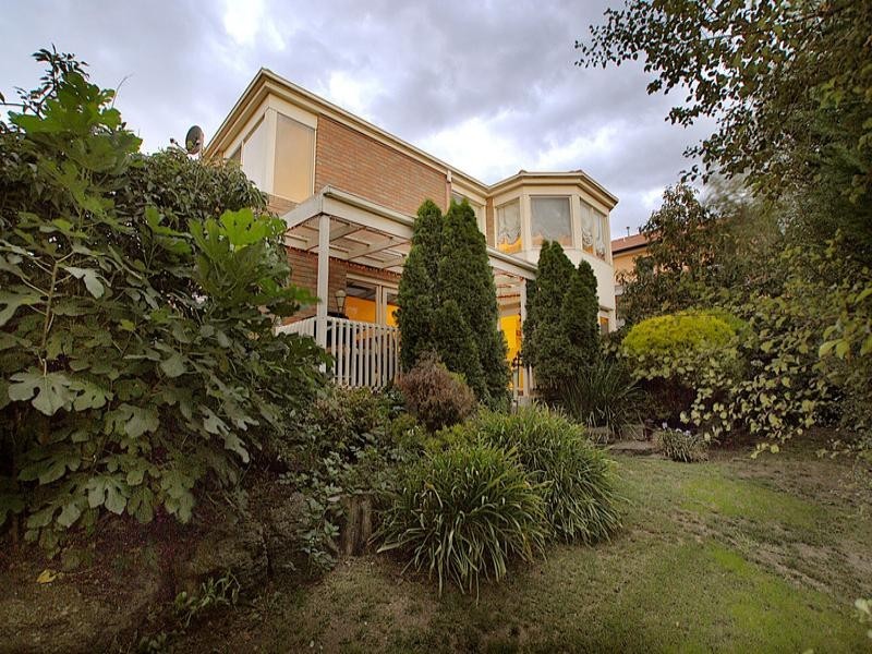 2 Sunrise Court, Lysterfield VIC 3156