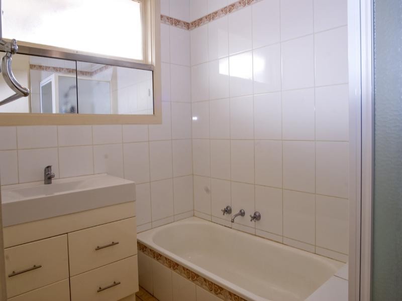 15 Anne Road, Knoxfield VIC 3180