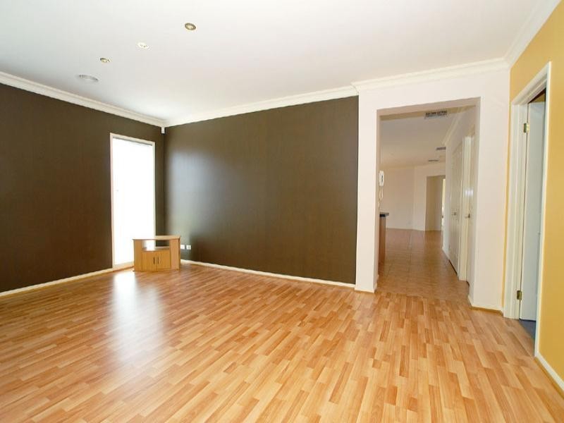 26 Cromford Crescent, Narre Warren South VIC 3805