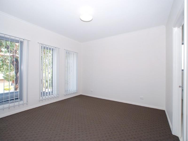 1/12 Henry Street, Boronia VIC 3155