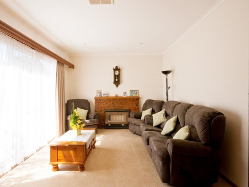 28 Piperita Road, Ferntree Gully VIC 3156