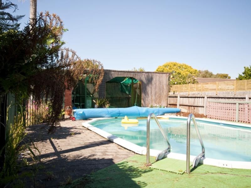 28 Piperita Road, Ferntree Gully VIC 3156