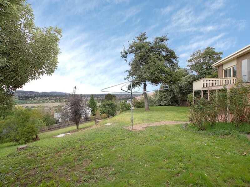 18 Bales Street, Ferntree Gully VIC 3156