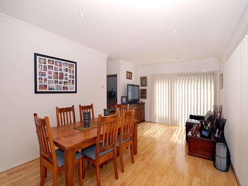 21 Treerise Boulevard, Ferntree Gully VIC 3156