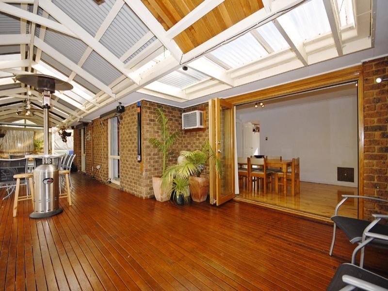 25 Orna Street, Ferntree Gully VIC 3156