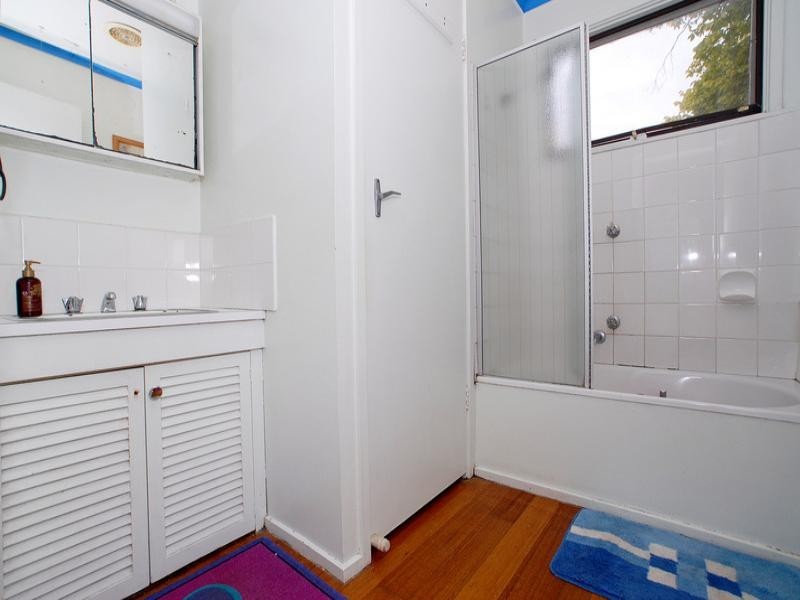 1/6 Pleasant Road, Ferntree Gully VIC 3156