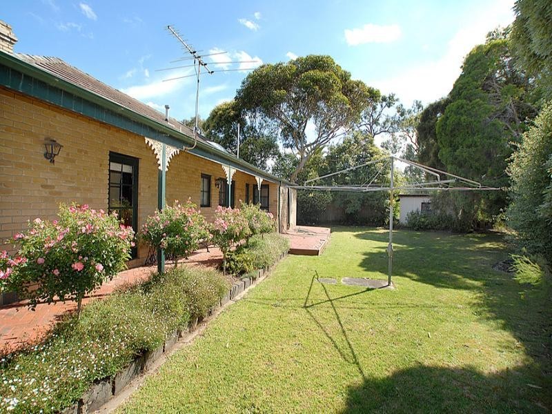 57 Coromandel Crescent, Knoxfield VIC 3180