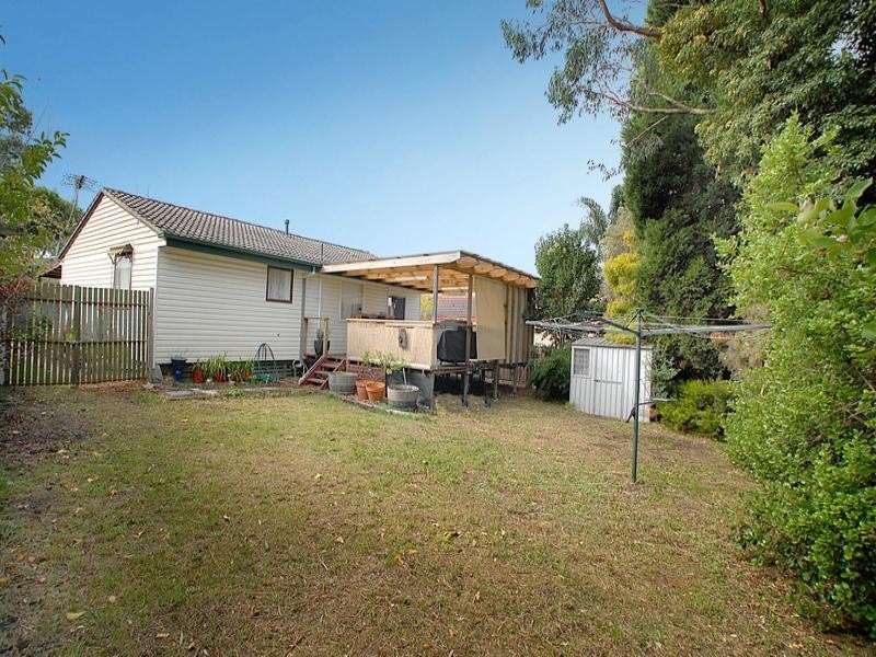 28 Lydford Road, Ferntree Gully VIC 3156