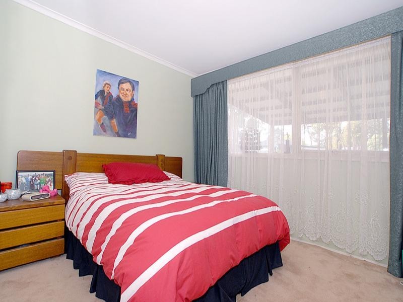 28 Lydford Road, Ferntree Gully VIC 3156