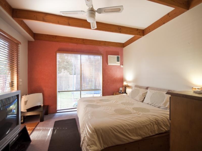 110 Harley Street North, Knoxfield VIC 3180