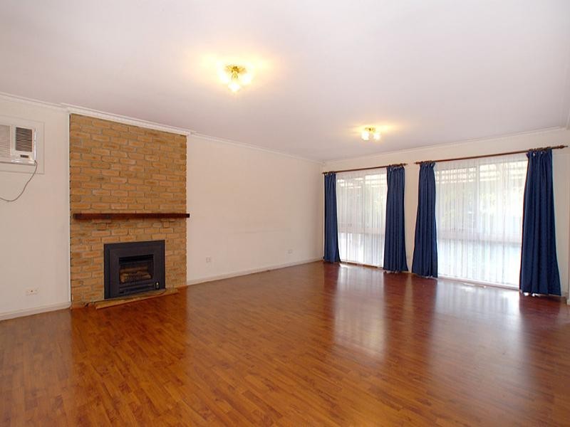 30 Ashton Road, Ferntree Gully VIC 3156