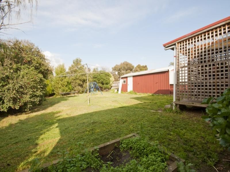 19 Adele Avenue, Ferntree Gully VIC 3156